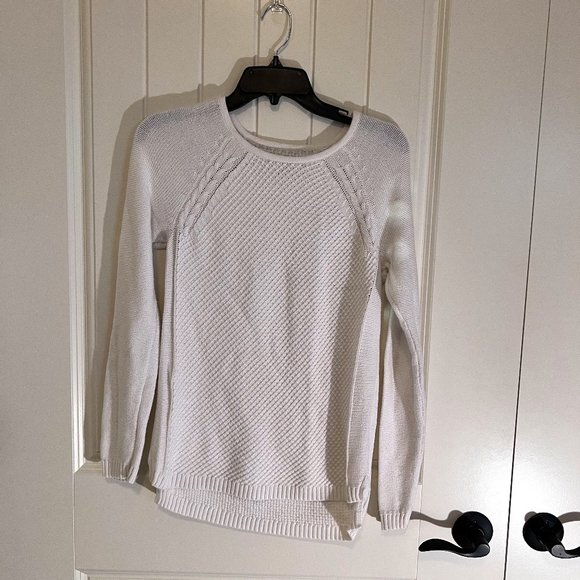 White Sweater - Worn Once - Picture 1 of 3